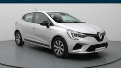 Gris platine (grijs metallic) Gebruikt 2023 Renault Clio V Equilibre Hatchback | € 15.290 (Goede deal)