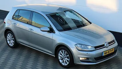 Occasion 2014 VW Golf VII Highline Hatchback | € 9.945 (Eerlijke prijs)