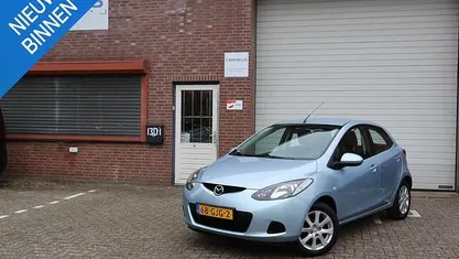 Occasion 2008 Mazda 2 Touring Hatchback | € 1.499 (Eerlijke prijs)