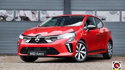 Rood Gebruikt 2024 Mitsubishi Colt Hatchback | € 18.950 (Eerlijke prijs)