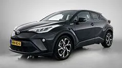 Zwart metallic Gebruikt 2020 Toyota C-HR SUV | € 24.445 (Eerlijke prijs)