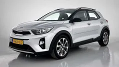 Grijs Gebruikt 2020 Kia Stonic SUV | € 20.695 (Eerlijke prijs)
