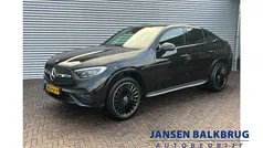 Zwart Gebruikt 2024 Mercedes GLC300 AMG line Coupé | € 74.985 (Eerlijke prijs)