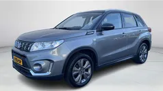 Grijs Gebruikt 2020 Suzuki Vitara SUV | € 19.850 (Eerlijke prijs)