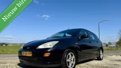 Gebruikt 2001 Ford Focus Collection Hatchback | € 1.250 (Eerlijke prijs)