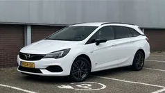 Wit Gebruikt 2021 Opel Astra Design & Tech Stationwagen | € 16.749 (Eerlijke prijs)