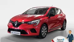 Gebruikt 2023 Renault Clio V Equilibre Hatchback | € 15.940 (Eerlijke prijs)