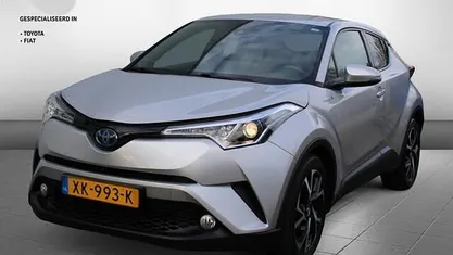 Gebruikt 2019 Toyota C-HR SUV | € 19.450 (Eerlijke prijs)