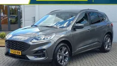 Grijs Gebruikt 2023 Ford Kuga ST-Line SUV | € 29.895 (Eerlijke prijs)