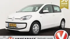 Wit Gebruikt 2016 VW up! move up! Hatchback | € 7.199 (Eerlijke prijs)