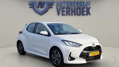 Wit Gebruikt 2023 Toyota Yaris Hatchback | € 20.900 (Eerlijke prijs)