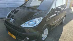 Zwart Occasion 2007 Peugeot 1007 MPV | € 2.250 (Eerlijke prijs)