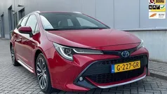 Rood Gebruikt 2019 Toyota Corolla Business Edition Stationwagen | € 16.450 (Eerlijke prijs)