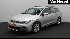Grijs Gebruikt 2022 VW Golf VIII Life Stationwagen | € 20.900 (Eerlijke prijs)