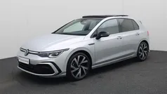 Grijs Gebruikt 2024 VW Golf VIII R-line Hatchback | € 37.440 (Eerlijke prijs)