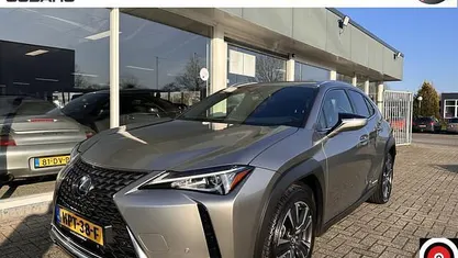 Occasion Lexus UX 250h Executive Line 184 PK (135 kW) 2020 SUV