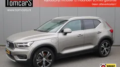 Grijs Gebruikt 2021 Volvo XC40 Inscription SUV | € 32.450 (Eerlijke prijs)