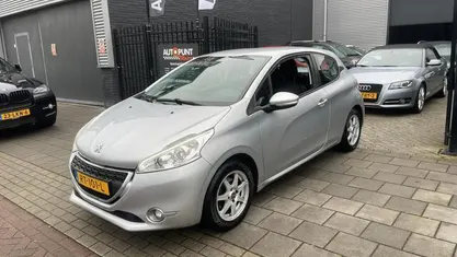 Occasion Peugeot 208 Active 82 PK (60 kW) 2013 Hatchback