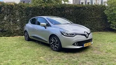 Grijs Gebruikt 2014 Renault Clio IV Dynamique Hatchback | € 7.999 (Eerlijke prijs)