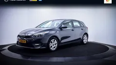 Grijs Gebruikt 2023 Kia Ceed Comfort Hatchback | € 20.125 (Goede deal)