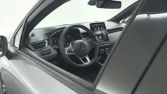 Gebruikt 2024 Renault Clio V Techno Hatchback | € 21.400 (Eerlijke prijs)