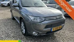 Grijs Gebruikt 2013 Mitsubishi Outlander Instyle SUV | € 11.950 (Eerlijke prijs)