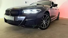 Grijs Gebruikt 2021 BMW 530e M Sport Stationwagen | € 38.750 (Eerlijke prijs)