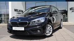 Zwart Gebruikt 2018 BMW 218 Executive Stationwagen | € 19.950 (Eerlijke prijs)