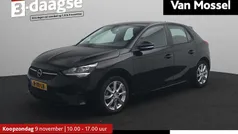 Zwart Gebruikt 2022 Opel Corsa Edition Hatchback | € 12.940 (Eerlijke prijs)