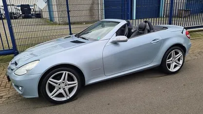 Blauw (metallic) Occasion 2007 Mercedes SLK200 AMG Cabriolet | € 7.750 (Eerlijke prijs)