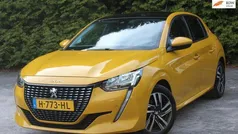 Geel Gebruikt 2020 Peugeot 208 Allure Hatchback | € 12.995