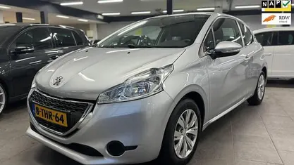 Occasion 2014 Peugeot 208 Active Hatchback | € 6.450 (Eerlijke prijs)