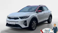 Gebruikt 2023 Kia Stonic SUV | € 23.440 (Eerlijke prijs)