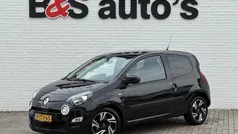 Zwart Gebruikt 2014 Renault Twingo Dynamique Hatchback | € 4.950 (Eerlijke prijs)