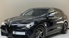 Zwart Gebruikt 2018 Alfa Romeo Stelvio Super SUV | € 27.950 (Eerlijke prijs)