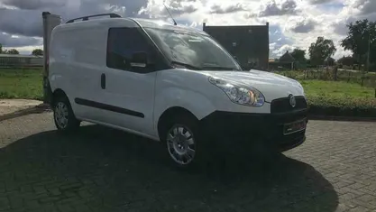 Wit Gebruikt 2013 Fiat Doblò MPV | € 7.450 (Eerlijke prijs)