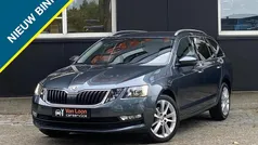 Grijs Gebruikt 2019 Skoda Octavia Stationwagen | € 14.835 (Eerlijke prijs)