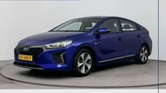 Intense blue pearl (yp5) Gebruikt 2019 Hyundai Ioniq Comfort Sedan | € 14.400 (Eerlijke prijs)