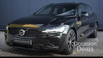 Zwart Occasion 2024 Volvo V60 Plus Stationwagen | € 44.995 (Eerlijke prijs)