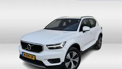 Occasion 2020 Volvo XC40 Momentum SUV | € 26.850 (Goede deal)