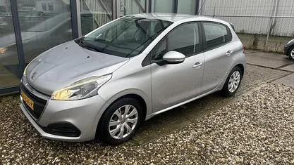 Gebruikt 2015 Peugeot 208 Active Hatchback | € 4.550 (Eerlijke prijs)