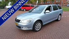 Blauw Gebruikt 2009 Skoda Octavia Business Line Stationwagen | € 2.944 (Eerlijke prijs)