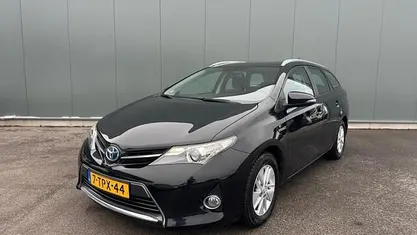 Occasion 2014 Toyota Auris Touring Sports Stationwagen | € 7.495 (Super prijs)