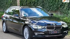 Zwart Gebruikt 2018 BMW 320 Executive Stationwagen | € 19.950 (Goede deal)
