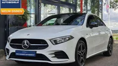 Gebruikt 2021 Mercedes A250 AMG line Sedan | € 27.890 (Eerlijke prijs)