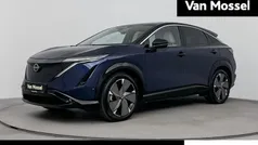 Twotone (dark blue/black) Gebruikt 2022 Nissan Ariya Evolve SUV | € 38.430 (Eerlijke prijs)