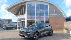 Grijs Gebruikt 2021 Ford Kuga ST-Line X SUV | € 27.445 (Eerlijke prijs)