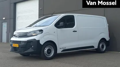 Wit Nieuw 2025 Opel Vivaro-e Combi Van | € 27.940 (Super prijs)