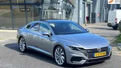 Grijs Gebruikt 2019 VW Arteon R-line Hatchback | € 25.850 (Eerlijke prijs)