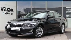 Zwart Gebruikt 2022 BMW 320 Executive Sedan | € 32.950 (Goede deal)